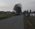 Bild: ak
Der Bebauungsplan Kirchsteig sieht ein Sondergebiet „Gemeinbedarf“ (rechts) ein allgemeines Wohngebiet mit acht Parzellen (links) vor.