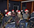 Bild: fjo
Mit einer Weihnachts-Swing-Serenade im Biergarten macht die Damen Big Band am Wochenende von sich reden.