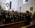 Bild: gis
Die Chorgemeinschaft und die Instrumentalgruppe beeindrucken zutiefst beim Adventskonzert in der Pfarrkirche Mehlmeisel.