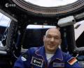 Der Screenshot von einem Esa-Video zeigt Alexander Gerst, der auf der ISS eine Video-Botschaft an seine Enkelkinder sendet. Foto: ESA