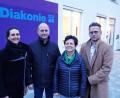 Bild: hai
Architektin Simone Walter, Projektleiter Harald Kettel, die Leiterin der Diakoniestation, Maria Reiß, und Bauamtsleiter Thomas Schneider (von links) freuen sich über den guten Verlauf der Umbauarbeiten.