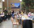 Bild: jzk
Die Bläsergruppe der Mittelschule Kemnath mit Christian Beck, Wolfgang Kopp und Natalie Fenzl (von links) unterstützt die Plätzchen-Aktion mit Weihnachtsliedern.