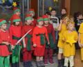 Bild: dob
Die Weihnachtswichtel verbünden sich mit den Sternenkindern und erobern die Herzen der Zuschauer.