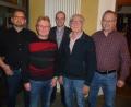 Bild: usc
Sie stellen sich für das Volksbegehren als Sprecher des lokalen Aktionskreises zur Verfügung (von links): Andreas Hoyer von den Imkern, Hans-Jürgen Bumes vom Bündnis 90/Die Grünen, Christoph Zollbrecht von der ödp, Peter Zahn vom Bund Naturschutz und Michael Scharl vom Landesbund für Vogelschutz.