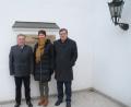 Bild: pop
Die beiden neuen Inklusionsbeauftragten des Marktes Schmidmühlen von links Karl Bauer und Michaela Meyer mit Bürgermeister Peter Braun.
