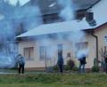 Bild: dl
Lautstark lies es die Böllergruppe des VPC Thanstein am Dorfplatz vor Einbruch der Dunkelheit krachen.