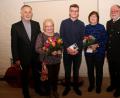 Bild: wro
Im Mittelpunkt des Falkenberger Neujahrsempfangs stehen Ehrungen durch Bürgermeister Herbert Bauer. Im Bild von links Albert Zrenner, dessen Ehefrau Inge, Niklas Enslein, Rita Wildenrother und Bürgermeister Herbert Bauer.