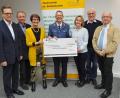 Bild: Bühner
Eine Spende des Fördervereins für Schwerkranke von 25 000 Euro soll den Start des Hospiz St. Felix erleichtern (von links: Alexander Brittinger, Manfred Tretter, Waltraut Koller-Girke, Frank Becker, Susanne Wagner, sowie Ehrenfried Lachmann und Bernhard Steghöfer).