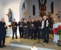 Bild: Alfons Prechtl
Besinnung und Andacht bringt die Singgruppe der Eghalanda Gmoi z’ Waldsassen in die Expositurkirche Sankt Michael. Links im Bild Pfarrer Josef Triebenbacher, der die Texte mit Alois Fischer vertont hat.