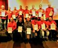 Bild: exb
Einige Gründungsmitglieder des FC Bayern-Fanclubs Sulzbach-Rosenberg und Jubilare, die unmittelbar danach dazugestoßen sind.