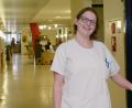 Bild: Gabi Schönberger
Für unser "Adventstürchen" öffnet die Ärzliche Leiterin Dr. Stephanie Kuchlbauer nochmal die Tür zur Neustadtädter Palliativstation. Über Weihnachten zieht die Einrichtung nach Weiden in einen Neubau am Klinikum um.