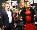 Bild: weu
Mit Denisa Neubarthová (Mezzosopran) und Khvicha Khozrevanidze (Tenor) aus Georgien, begeisterten zwei international renommierte Stars das Publikum beim Neujahrskonzert in der Schwarzachtalhalle.
