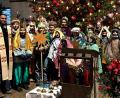 Bild: zer
Pfarrer Jaison Thomas schickt die Sternsinger in die Gemeinde samt allen dazugehörigen Orten aus.