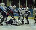Bild: gb
Die ersten beiden Spiele gegen den EV Lindau hatten die Blue Devils mit 3:1 und 5:1 (Szene) gewonnen. Zum Auftakt der Meisterrunde verloren die Weidener am Freitagabend in Lindau mit 3:4.
