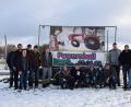 Bild: mde
Ein starkes Abendprogramm bietet die Jungbauernschaft Kemnath bei ihrem „Powernball“ am 19. Januar der Kemnather Mehrzweckhalle. Neben Flyern und Plakaten machen Mitglieder und Vorstand auch mit großen Bannern auf ihre Veranstaltung aufmerksam.