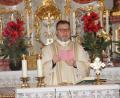 Bild: ads
Dekan Markus Brunner eröffnete die Sebastianswoche im Rahmen des Winterbergfestes im Barockkircherl St. Sebastian. Bis 20. Januar werden täglich Andachten und Abendmessen abwechselnd von allen Amberger Pfarreien gefeiert.