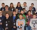 Bild: gtl
Die erfolgreiche ASC-Jugendgruppe mit Bürgermeister Göth (mittlere Reihe, Zweiter von rechts) und ASC-Vorsitzender Hans Bohmann (mittlere Reihe rechts)