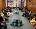 Bild: Stadt Tirschenreuth
Bürgermeister Franz Stahl empfängt die Klasse 4c der Marien-Grundschule Tirschenreuth im Sitzungssaal des Rathauses.