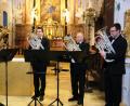 Bild: do
Warme Klänge in kalter Kirche bestimmen am Sonntagnachmittag das Konzert von Basalt Brass in der überfüllten Klosterkirche Speinshart. Das Ensemble glänzt mit viel musikalischem Gefühl.