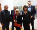 Bild: Susanne Wolke
Stephan Wurmer, Reiner R. Schmidt, Maria Seidenschwann, Ursula Bolck-Jopp und der erste Vorsitzende des Kunst- und Gewerbevereins Georg J. Haber (von links) bei der Eröffnung der Schau „Bildwelten“.