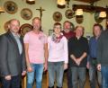Bild: fjo
Aufgaben im neuen Vorstand üben (von rechts) Willi Winklmann, Roland Breu, Gerhard Jander, Josef Grötsch, Annelie Spitzner und Johannes Wolf aus. Dritter Bürgermeister Johannes Zeug (rechts) leitete die Wahl.