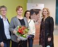 Bild: Gabi Schönberger
Stabwechsel bei Donum Vitae: Auf Nicole Punzmann (Zweite von rechts) folgt Sandra Kellermann (Zweite von links) als Bevollmächtigte von Donum Vitae für den Bereich Tirschenreuth. Andrea Lang (rechts), Bevollmächtigte für Weiden-Neustadt, und Elisabeth Schieder, Leiterin der Beratungsstelle, freuen sich, dass für die wichtige Unterstützerin eine Nachfolgerin gefunden wurde.