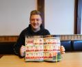Bild: msh
Marco Streit, Abteilungsleiter Fußball beim SC Kirchenthumbach, hatte die Idee zum Stickeralbum.