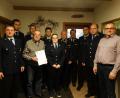 Bild: twg
Ehrungen gab es bei der Feuerwehr. Das Bild zeigt (von links) Vorsitzenden Thomas Müller, Matthias Sticht, Sebastian Seitz, Alfred Müller, Tobias Schlicht, Steffi Schraml, Kreisbrandinspektor Otto Braunreuther, Kreisbrandmeister Peter Prechtl, stellvertretenden Kommandant Johannes Sticht, Kommandant Bernhard Schultes und Bürgermeister Hubert Kraus.