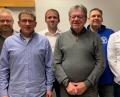 Bild: mez
Kurt Schmidt (vorne Mitte) führt weitere zwei Jahre den Fußballförderverein an. Mit zum Vorstand gehören sein Stellvertreter Reiner Ullmann (rechts), Kassier Norbert Schmid (vorne links), Schriftführer Klaus Brunner (hinten rechts) und Revisor Roman Melzner (hinten links). Neu ist Matthias Pocker (hinten Mitte).