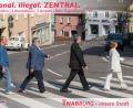Bild: exb
Das Monatsbild des Netzwerks orientiert sich am weltberühmten Cover von „Abbey Road“, dem elften Studioalbum der Beatles aus dem Jahr 1969. Im Bild Bereitschaftspolizei-Chef Helmar Termer, Bürgermeister Armin Schärtl, Stadtpfarrer Hannes Lorenz und seine evangelische Kollegin Irene Friedrich (von links) auf den Spuren der "Fab Four".