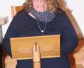 Bild: rpp
Eva Hoffmann, Schriftführerin des Katholischen Frauenbundes Kastl, trägt das Protokoll der letzten Jahreshauptversammlung vor.