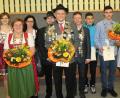 Bild: dl
Die neuen Würdenträger des Oberpfälzer Schützenbundes mit ihren Stellvertretern, (von links) Katharina Schinner, Herta Zeiler, Daniela Schrei, Marco Schießl, Karlheinz Hein, Ludwig Hecht, Julius Falk, Bastian Hartl und Laura Bauer.