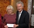 Bild: Dobmeier
Die Freien Wähler Weiden mit Vorsitzenden Bernhard Schlicht gratulieren Gründungsmitglied Waltraud Hörner zum 70. Geburtstag.