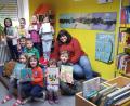 Bild: jbe
Besuch der Vorschüler des städtischen Kindergartens in der Erbendorfer Bücherei