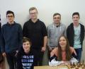 Bild: sts
Die erste Jugendmannschaft des Schachklubs Schwandorf machte den Klassenerhalt in der Bayernliga perfekt.