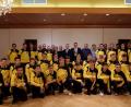 Bild: Stefanie Gradl
Gleich zwei Teams konnte Bürgermeister Hans-Martin Schertl im Rathaus begrüßen und zum Aufstieg beglückwünschen.