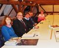Bild: enz
Bei der Zusammenkunft im Sengerhof mit Angela Frank und Bürgermeister Klaus Meyer (von links) kam es zu konkreten Ergebnissen auf dem Weg zur "Fairtrade-Gemeinde".