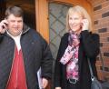 Bild: ge
Sie haben oft genug keinen Handy-Empfang: Birgland-Bürgermeisterin Brigitte Bachmann und Illschwangs Gemeindechef Dieter Dehling teilen den Ärger der Bürger über die massiven Funklöcher.