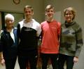 Bild: rn
Über das gute Abschneiden der Speerwerfer Paul Pöllmann und Tim Reindl (Zweiter und Dritter von links) bei den Bayerischen Winterwurfmeisterschaften freuen sich besonders die Trainerinnen Hannelore Ott (links) und Jasmin Reindl.