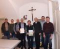 Bild: ws
Alte und neue Mitglieder der Kirchenverwaltung (von links): Manfred Sporer, Bernd Schmidkonz, Willibald Schicker, Georg Grillmeier, Hermann Lobinger, Pfarrer Johann Hofmann, Berthold Bauer und Josef Frank.