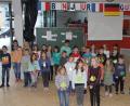 Bild: mmj
In der Aula der Schule wurde die Deutsch-Französische Freundschaft gefeiert. Die Kinder hatten Lieder in der fremden Landessprache einstudiert und eine Fotoreise entführte nach Paris.