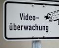 Bild: Daniel Karmann/dpa
Trotz Videoüberwachung brach ein professioneller Täter innerhalb von zwei Minuten die beiden Parkscheinautomaten in der Ziegeltorgarage auf.