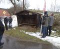 Bild: hm
Dass das Buswartehäuschen in Gnötzendorf reparaturbedürftig ist, erkannten die Ausschussmitglieder. Der Bauhof wurde mit den Ausbesserungsarbeiten beauftragt.