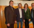 Bild: gib
Der frischgewählte Bezirksvorstand der Freien Wähler Oberpfalz: Vorsitzende Tanja Schweiger mit ihren Stellvertretern (von links) Dieter Jäger, Hermann Schraml und Hans Kraus.