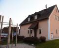 Bild: bey
Das Feuerwehrhaus Hammerles soll einen Anbau erhalten. In welchem Umfang wird sich bei der Planung durch das Architekturbüro Schöberl ergeben.