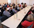 Bild: do
Nicht verzagen, weil "täglich neu ist seine Gnad", heißt der Leitgedanke des Orientierungstags des Kreisverbandes Neustadt/WN der Katholischen Landvolkbewegung im vollbesetzten Dientzenhofer-Saal des Klosters Speinshart.