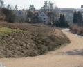Bild: kö
Hier zwischen Hütberg und Weinberg soll (im Bild links vom Weg) ein Baugebiet "Am Kalvarienberg" mit fünf Parzellen ausgewiesen werden.