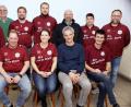 Bild: bkr
Das neue Führungsteam der Immenreuther Clubfreunde mit (sitzend von links): Matthias Hösl, Stefanie Schindler, Jochen Ullmann und Stefan Müller sowie (stehend von links) Roland Schöler, Josef Hecht, Philipp Hautmann, Norbert Bock Michael Münch, Roland Hautmann und Roman Schmidt.