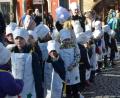 Bild: dob
Viele Köche verderben den Brei, heißt es normalerweise. Am Mittwochvormittag war das sicher nicht der Fall bei den Buben und Mädchen aus dem Evangelischen Haus für Kinder Gottfried Sperl.