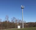 Bild: frd
Die Telekom hat der Gemeinde Teunz mitgeteilt, dass der schon seit Monaten aufgestellte Mobilfunkmast nahe der B 22 Anfang März in Betrieb geht.